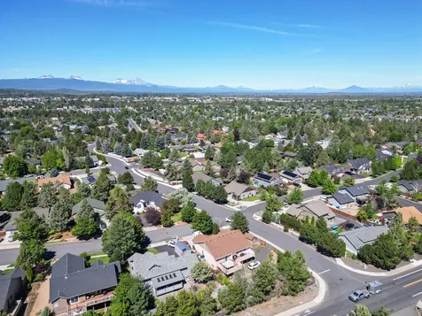 63277 Stonewood Drive Bend OR 97701