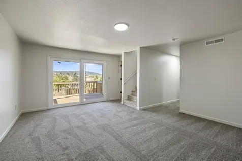 1956 N Eldorado Avenue Klamath Falls OR 97601