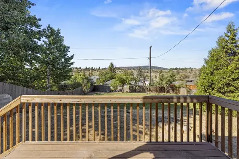 1956 N Eldorado Avenue Klamath Falls OR 97601