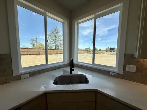 4317 SW Reindeer Avenue Redmond OR 97756