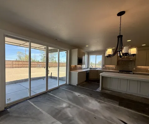 4317 SW Reindeer Avenue Redmond OR 97756