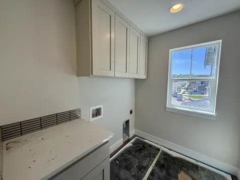 4317 SW Reindeer Avenue Redmond OR 97756