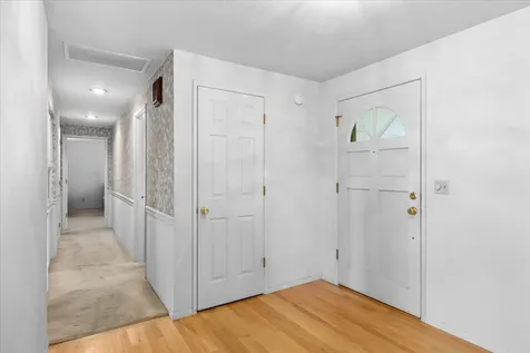 2844 Courtney Circle Medford OR 97504