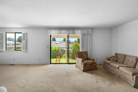 2844 Courtney Circle Medford OR 97504