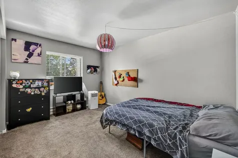 3716 SW 32nd Street Redmond OR 97756