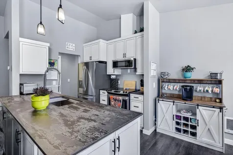 3716 SW 32nd Street Redmond OR 97756