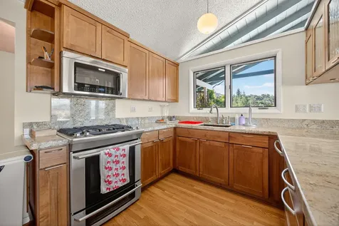 4360 N Foothill Road Medford OR 97504