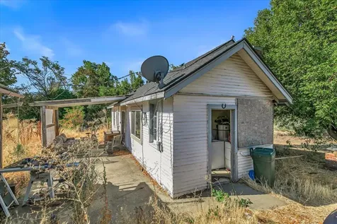 1330 N Mountain Avenue Ashland OR 97520