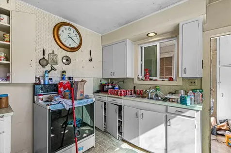 1330 N Mountain Avenue Ashland OR 97520