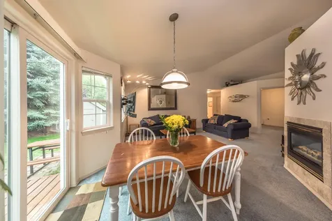 3325 NE Mendenhall Drive Bend OR 97701