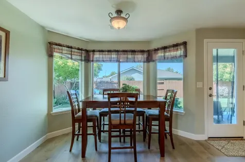 966 Newcastle Street Medford OR 97501