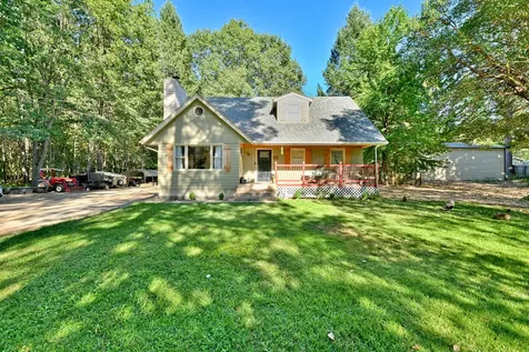 6324 E Evans Creek Road Rogue River OR 97537
