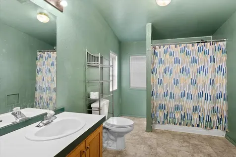 2552 Thorn Oak Drive Medford OR 97501
