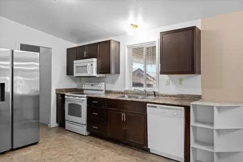 2552 Thorn Oak Drive Medford OR 97501