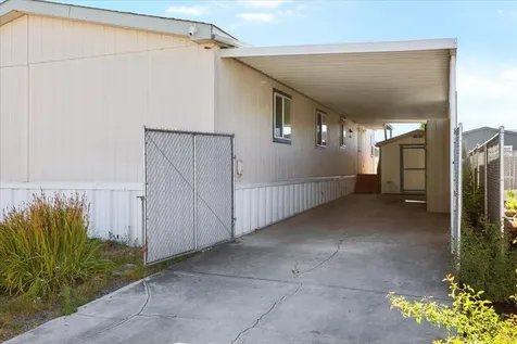 2552 Thorn Oak Drive Medford OR 97501