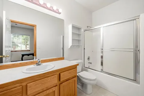 5040 Swallow Court Klamath Falls OR 97601
