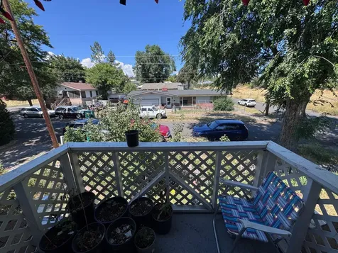 632 N 10th Street Klamath Falls OR 97601