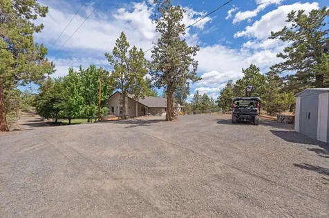 62155 Cody Road Bend OR 97701