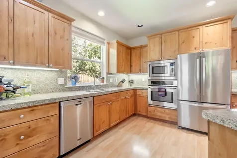 2545 NE Robinson Street Bend OR 97701