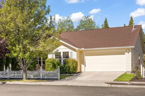 2545 NE Robinson Street Bend OR 97701