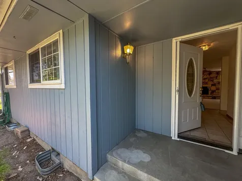 4981 Gatewood Drive Klamath Falls OR 97603