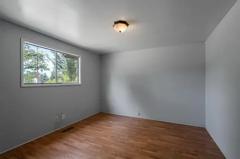 312 N Barneburg Road Medford OR 97504