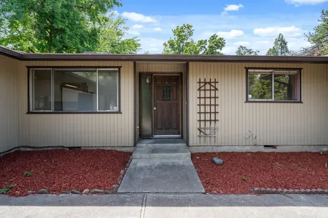 312 N Barneburg Road Medford OR 97504