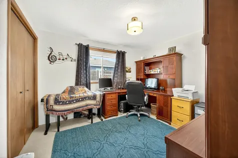 1527 Arlington Drive Medford OR 97501