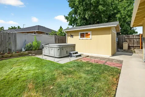 1527 Arlington Drive Medford OR 97501