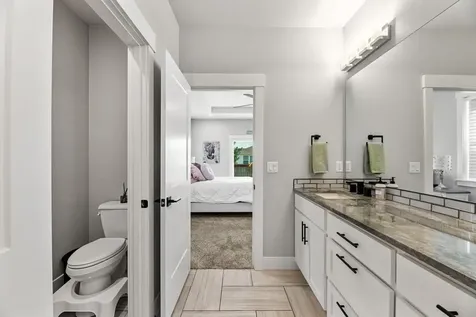 3268 Sky Way Medford OR 97504