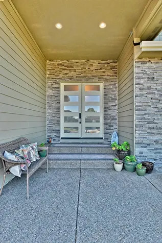3268 Sky Way Medford OR 97504
