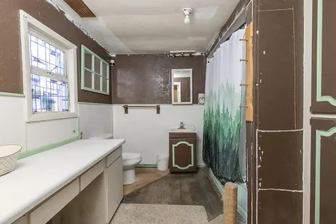 198 W Woodside Street Grants Pass OR 97527