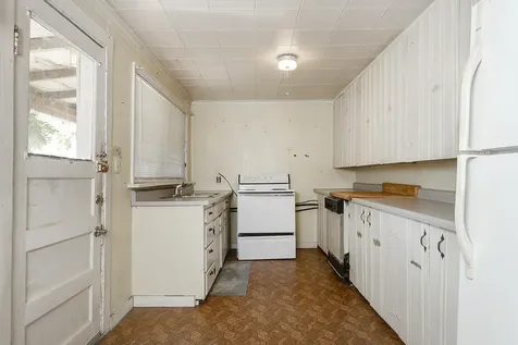198 W Woodside Street Grants Pass OR 97527