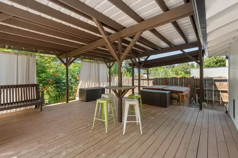 209 Donna Way Central Point OR 97502