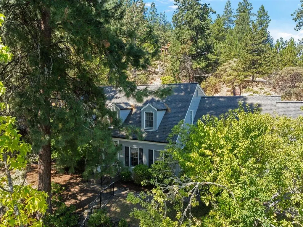 769 Lisa Lane Ashland OR 97520
