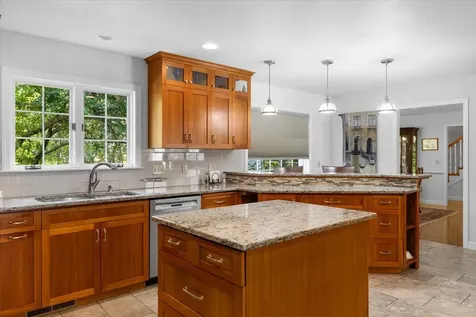 769 Lisa Lane Ashland OR 97520