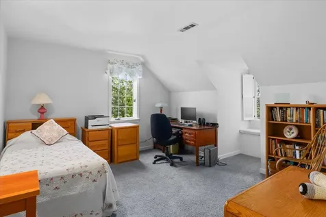 769 Lisa Lane Ashland OR 97520