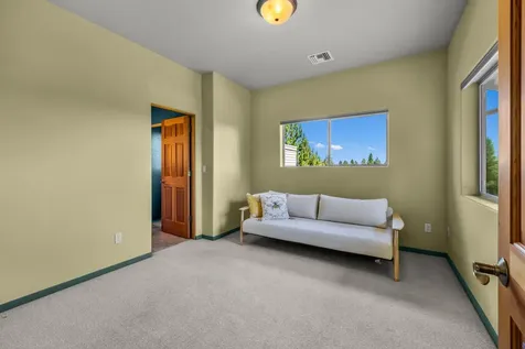 2582 NW 1st Street Bend OR 97703