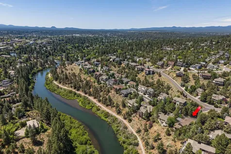 2582 NW 1st Street Bend OR 97703