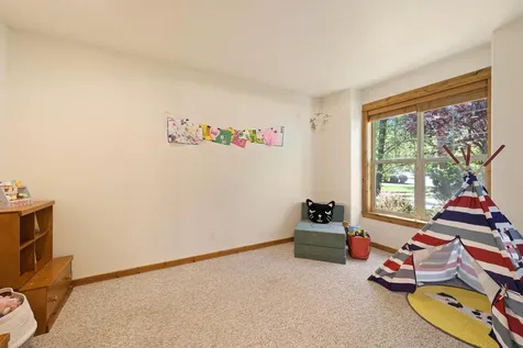 60811 Goldenwood Loop Bend OR 97702