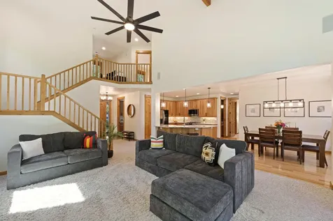 60811 Goldenwood Loop Bend OR 97702