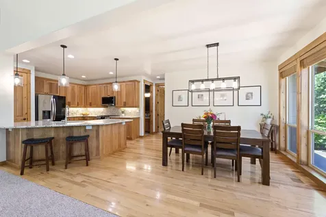 60811 Goldenwood Loop Bend OR 97702