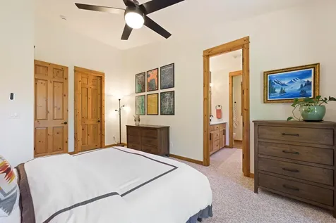 60811 Goldenwood Loop Bend OR 97702