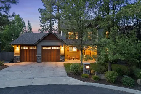 60811 Goldenwood Loop Bend OR 97702