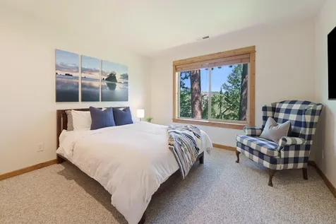 60811 Goldenwood Loop Bend OR 97702