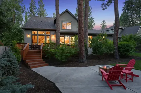 60811 Goldenwood Loop Bend OR 97702