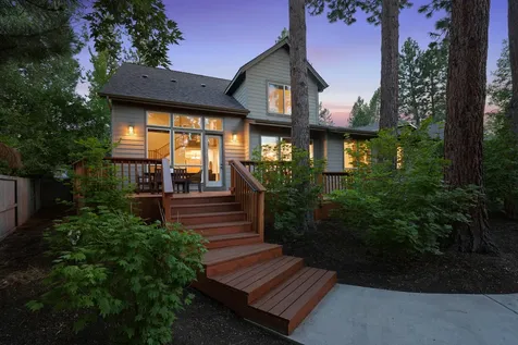 60811 Goldenwood Loop Bend OR 97702