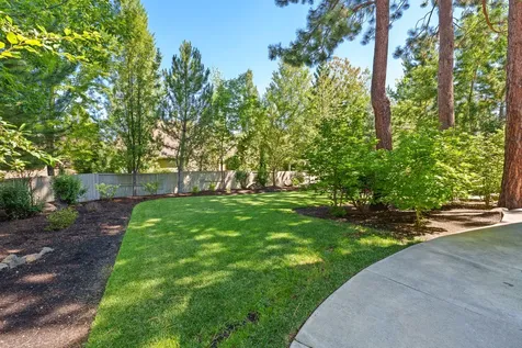 60811 Goldenwood Loop Bend OR 97702