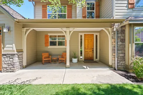 60811 Goldenwood Loop Bend OR 97702