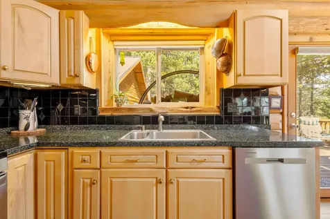 17337 Elsinore Road Bend OR 97707